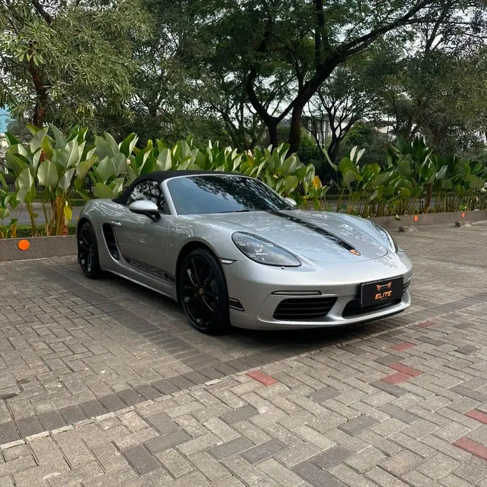 ! ODO 500 PERAK ! Porsche 718 Boxster 2.0 PDK Sport Chrono 2025