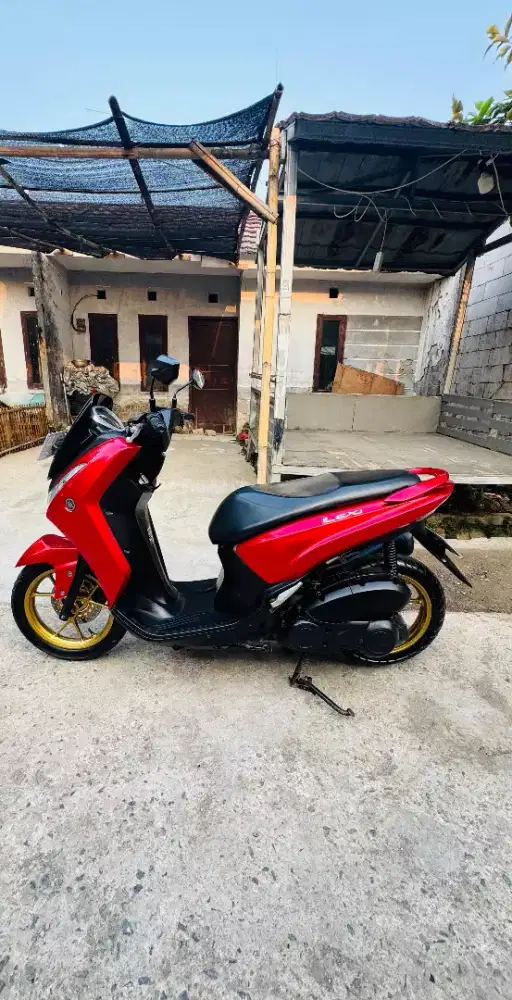 Yamaha Lexi 125 idling stop full warping sticker red candy premium