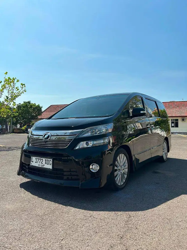 Toyota Vellfire z at 2012. Istimewa Orisinil
