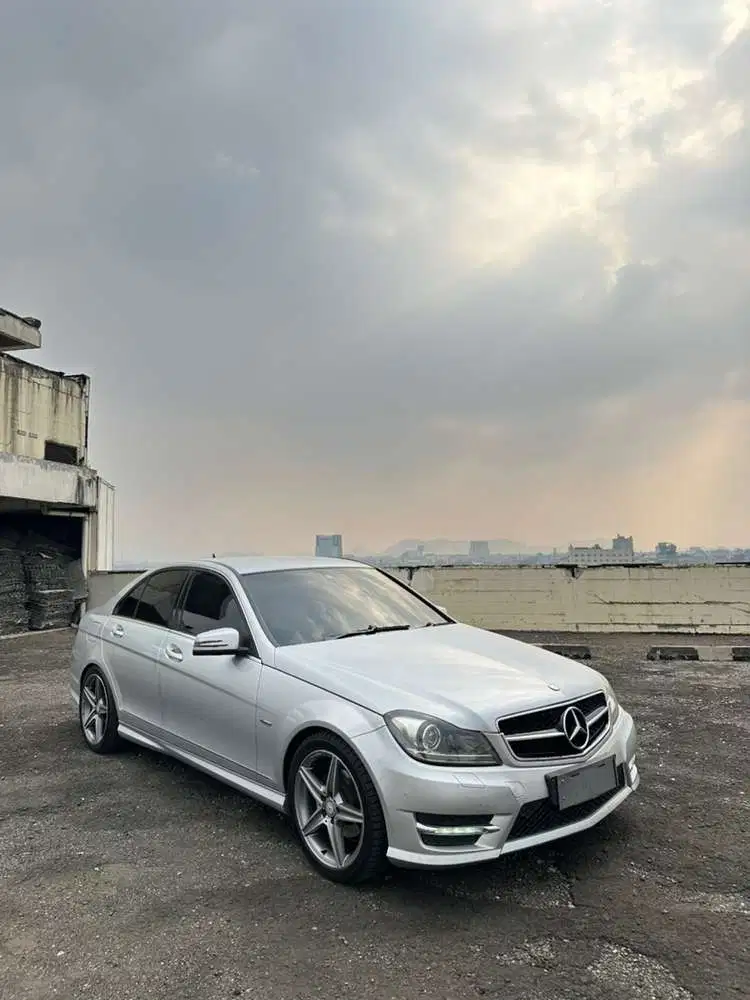 Mercedes-Benz C250 Avantgarde Amg 2012 Bensin