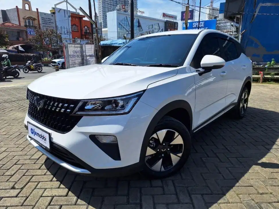 DP RENDAH Wuling Alvez 1.5 CE Bensin-AT 2025 RYGS