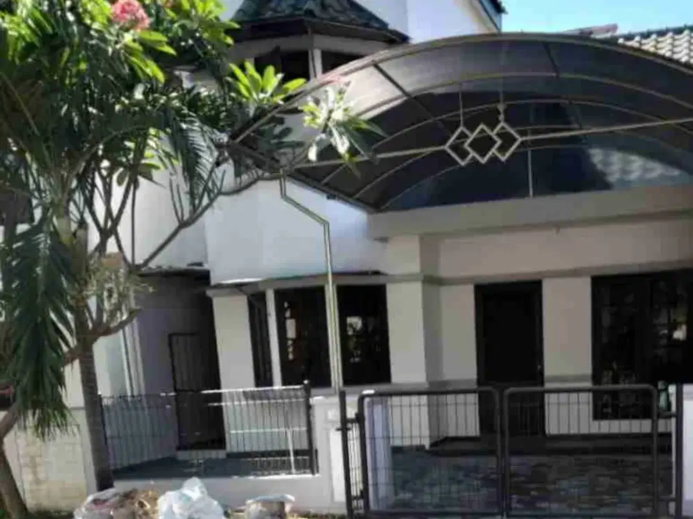 Dijual rumah Surabaya Barat, Villa Valencia. Dekat mall