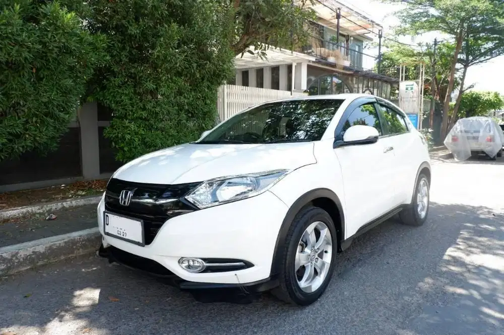 Honda Hrv 1.5 E CVT 2016 Putih