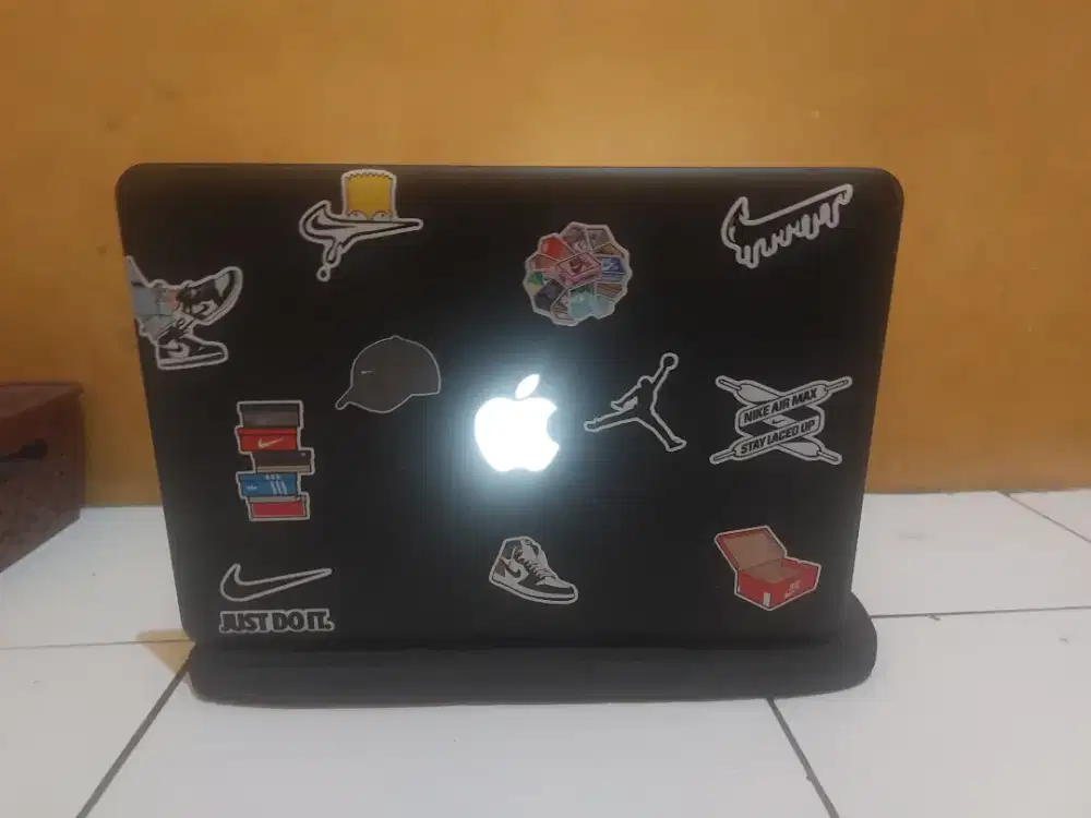 Macbook pro core i5