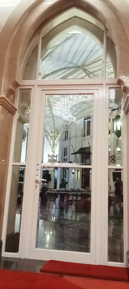 Pintu dan jendela Aluminium YKK AP Type Nexsta & Madela