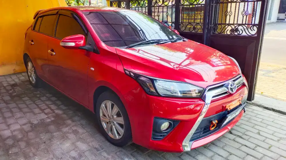 LOW KM TOYOTA YARIS LELE E AT 2014