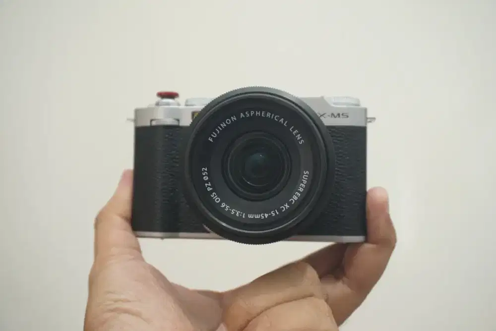 FUJI XM5 KIT 15-45mm FUJIFILM X-M5 KAMERA MIRRORLESS