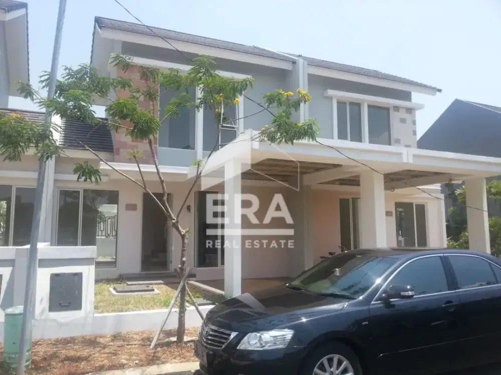 Dijual Cepat Rumah 2 Lantai di Grand Taruma Karawang SHM