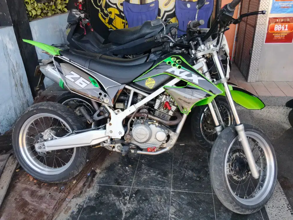 Klx,d tracker 3 unit