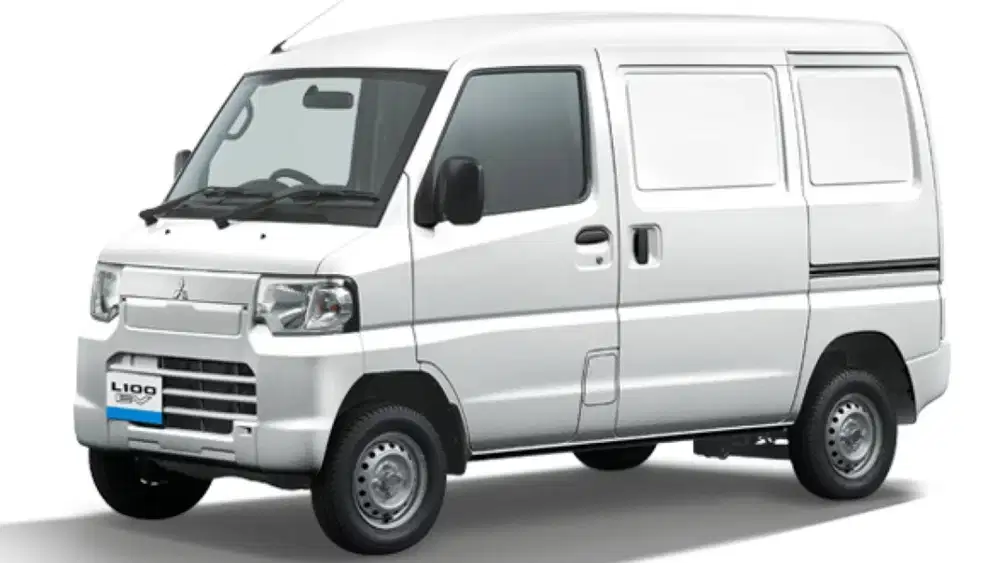 Mitsubishi L100 EV Two-Seaters Blind Van Listrik-AT