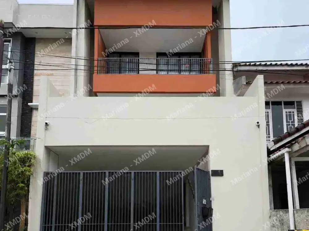 TERMURAH! Rumah baru 2 tahun  di perumahan Elite Pulomas II