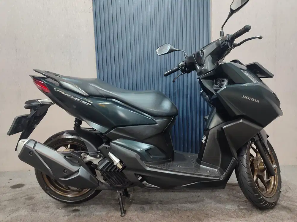 Vario 160 ABS 2023 istimewa mulus terawat siap pakai...