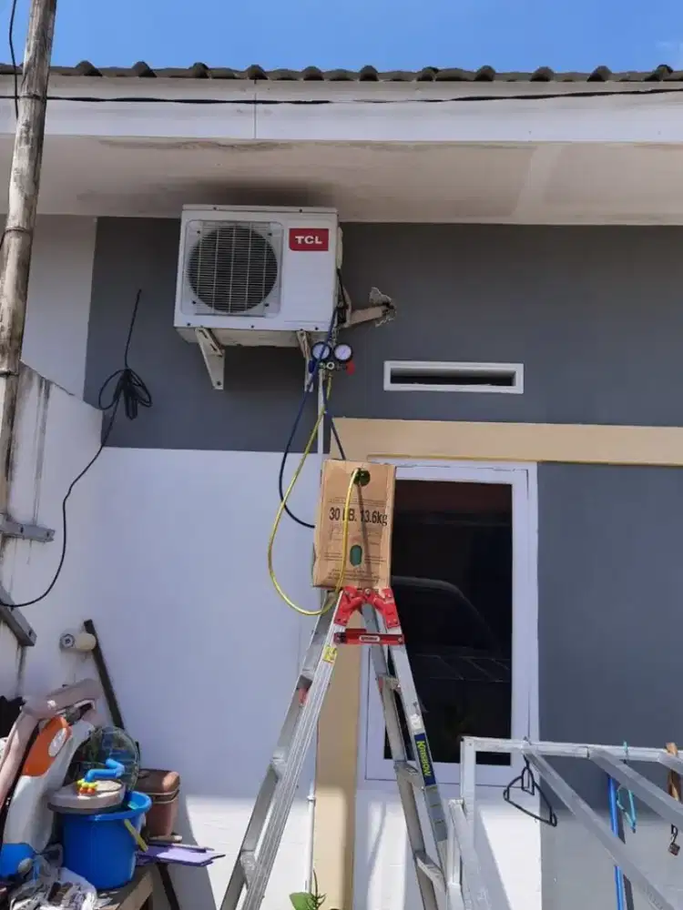 Service AC panggilan, bongkar pasang,cuci rutin, Overhoul &maintenance