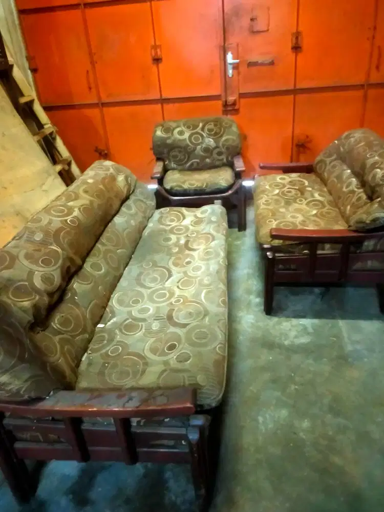 dijual set sofa 3pcs