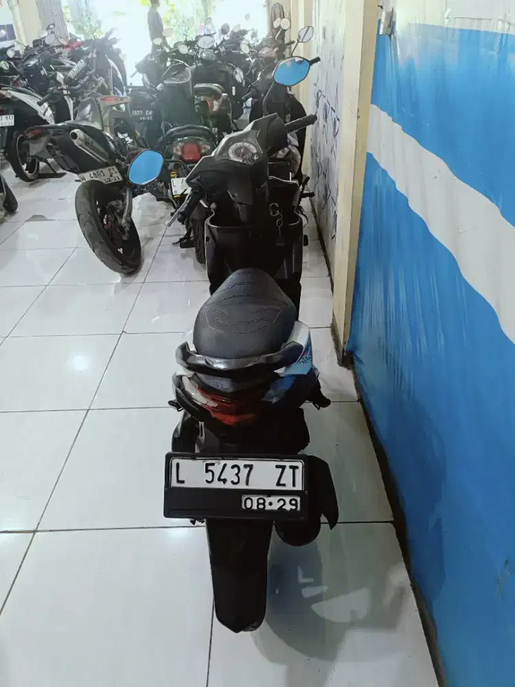 2014 Honda BEAT FI CW SPORTY tidak bisa kredit tahun tua