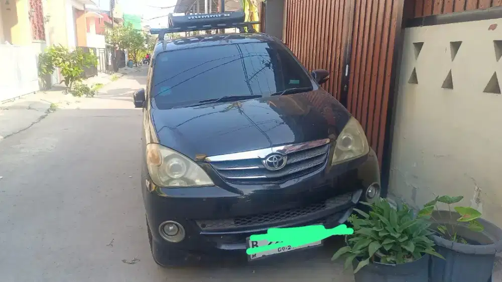 Toyota Avanza 2010 Bensin