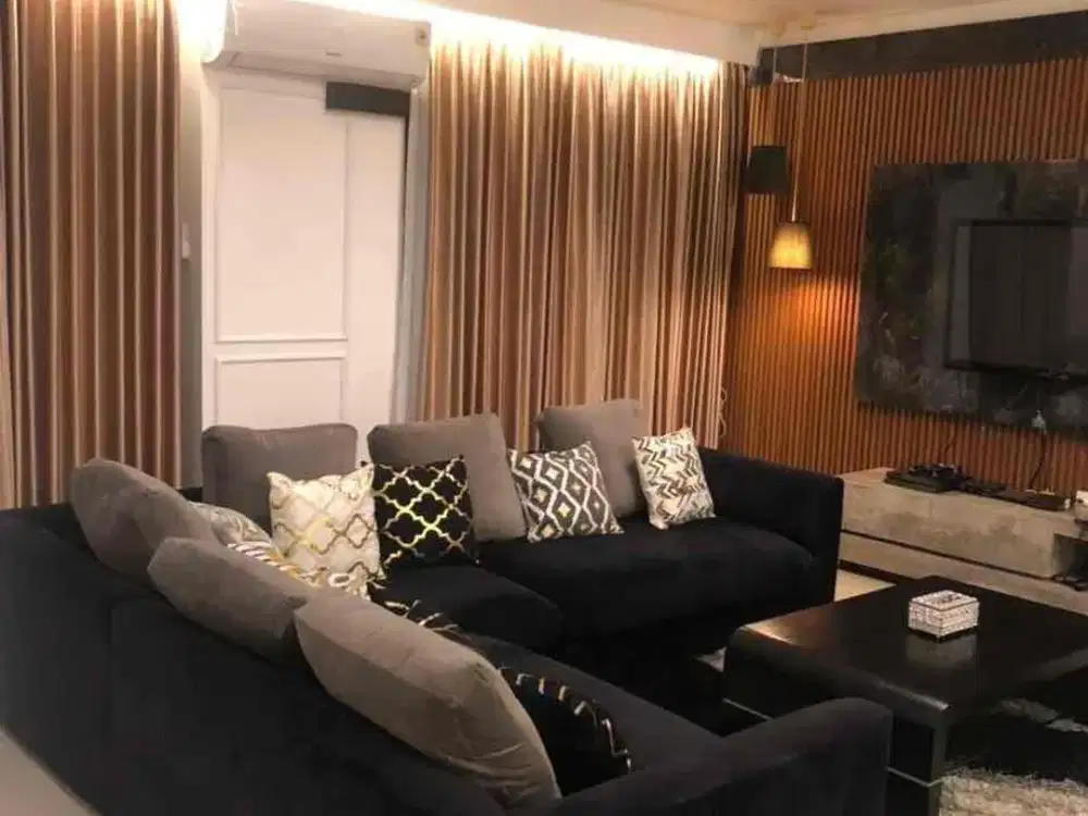 spesialis apartement hamptons park combine unit