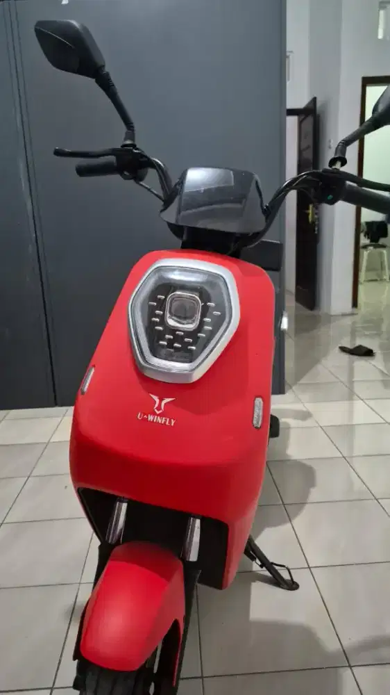 SEPEDA LISTRIK UWINFLY SECOND