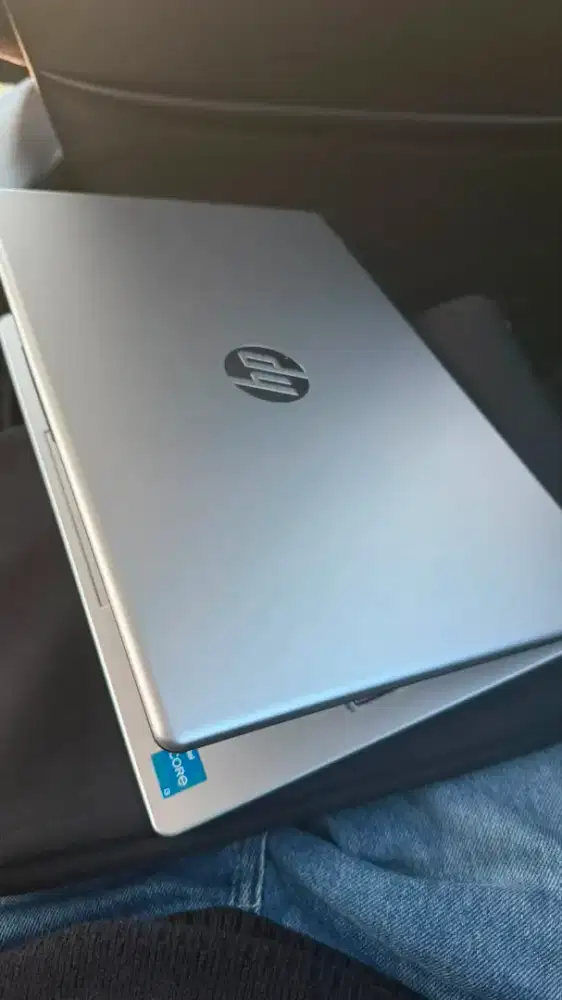 Laptop hp 14-ep026ITU