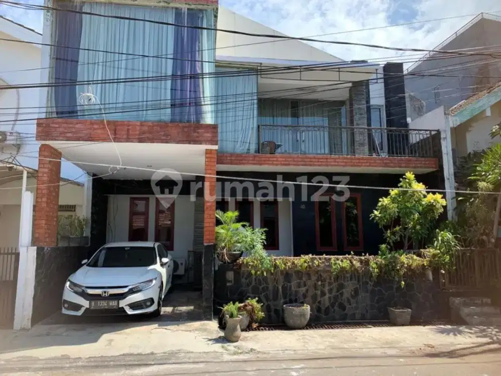 FOR SALE Rumah Di Bintaro Sektor 5 Semi Furnish
