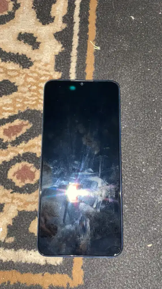 Jual hp Oppo A18 bekas