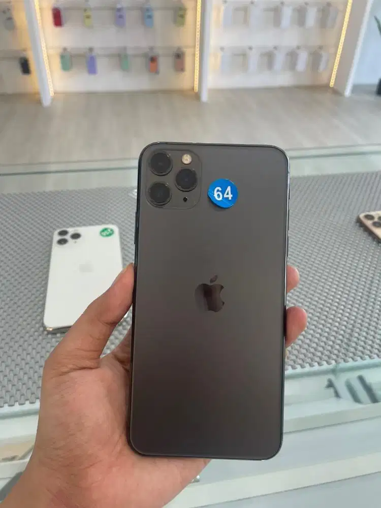 IP 11 Pro Max 64gb fulset normal menerima jual dan tukar tambah