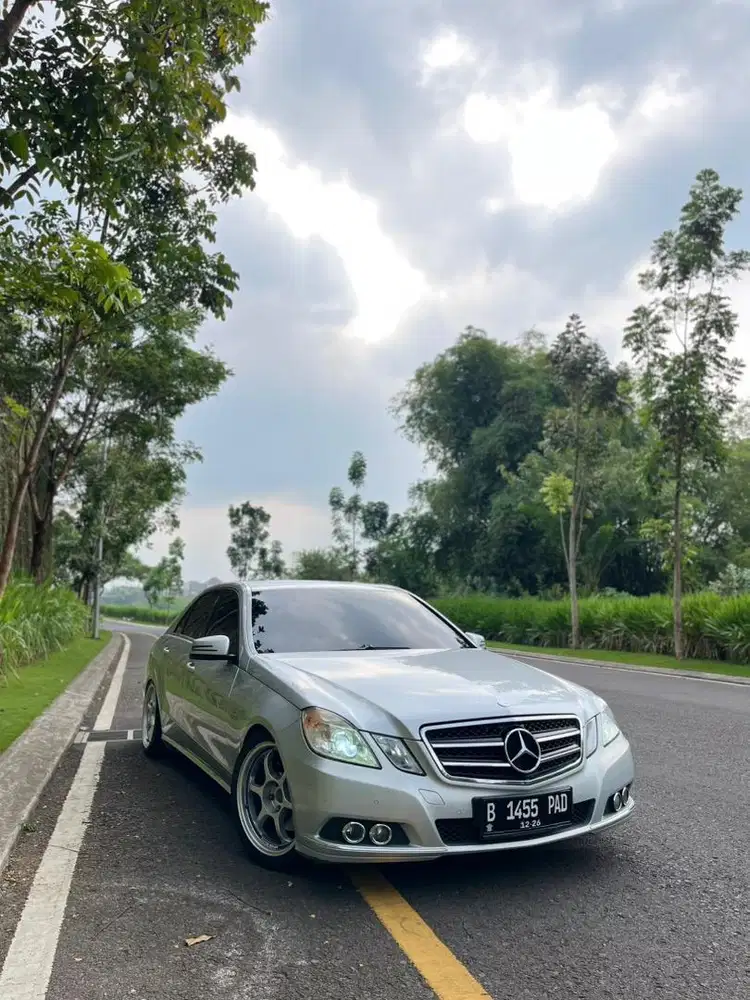 MERCEDES BENZ W212 2011 E250 CGI AUTOMATIC
