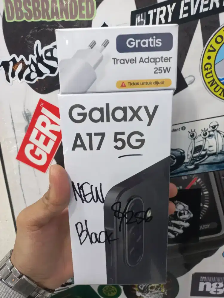 Samsung A17 5G 8/256gb baru