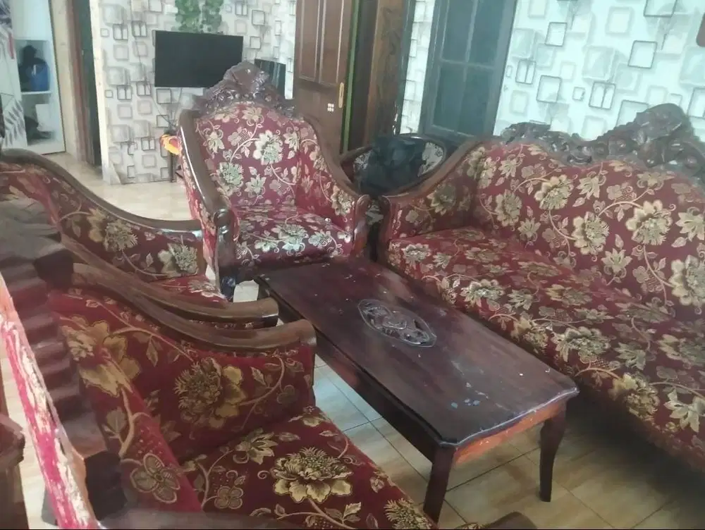 dijual kursi bekas jati tua sudah renovasi