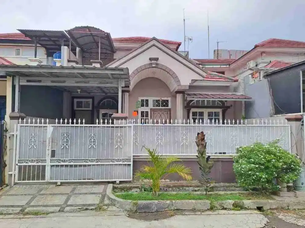 Rumah di Banjar Wijaya SHM 1 1/2 lantai