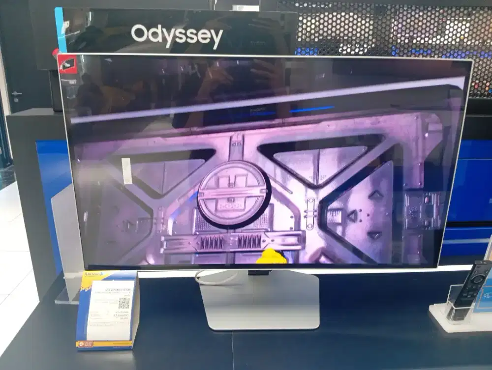 CICILAN INDODANA MONITOR  SAMSUNG GMG G8oSD 32 4K oled