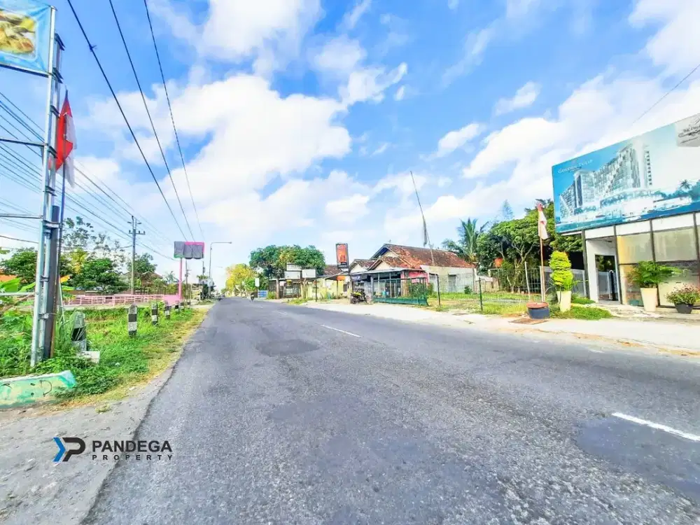 Tanah Hook SHMP 330 m2 di Jl Kaliurang Km 11 Dekat UII, Kawasan Mahasiswa, Dekat Apartemen The Palace, Cocok Usaha