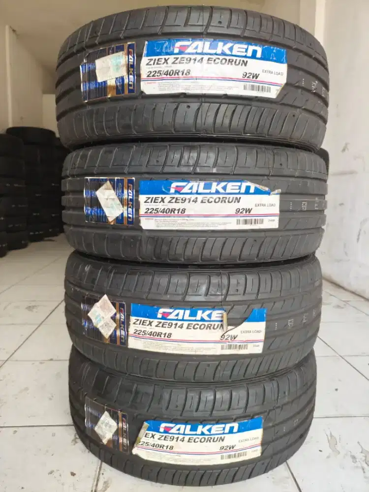 Falken Ring 18 225 40 R18