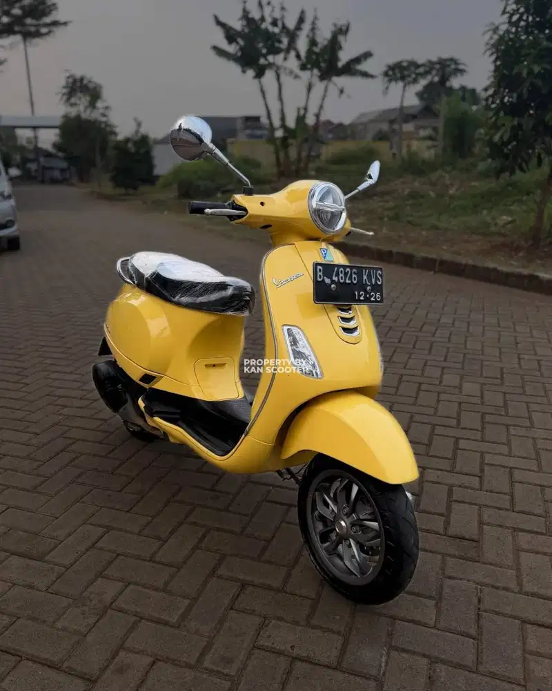 JUAL MURAH VESPA LX 125 iGET FACELIFT 2021 MULUS