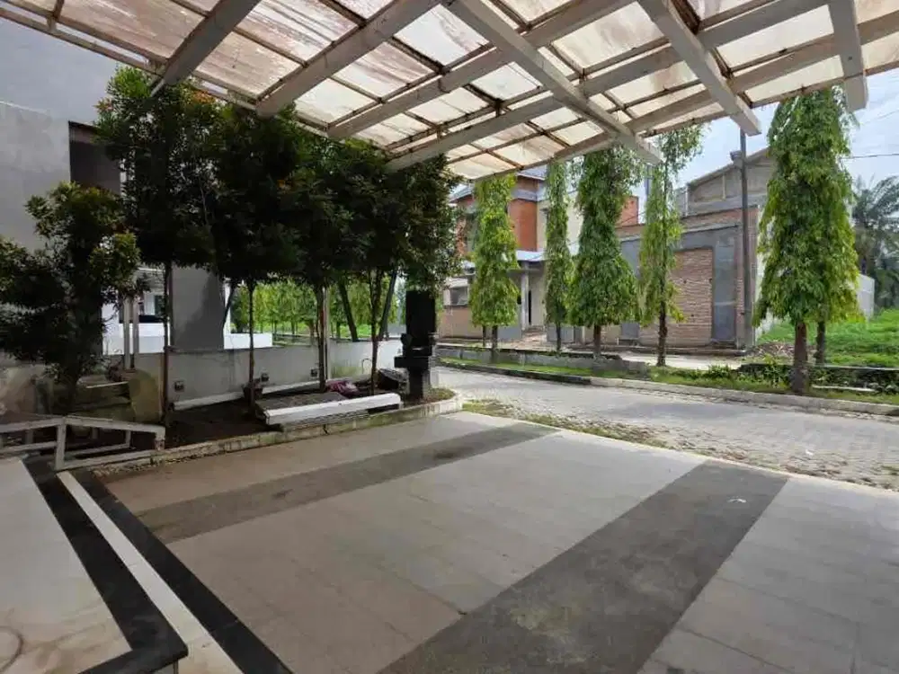 Graha Metropolitan Hadap Utara 8 x 26