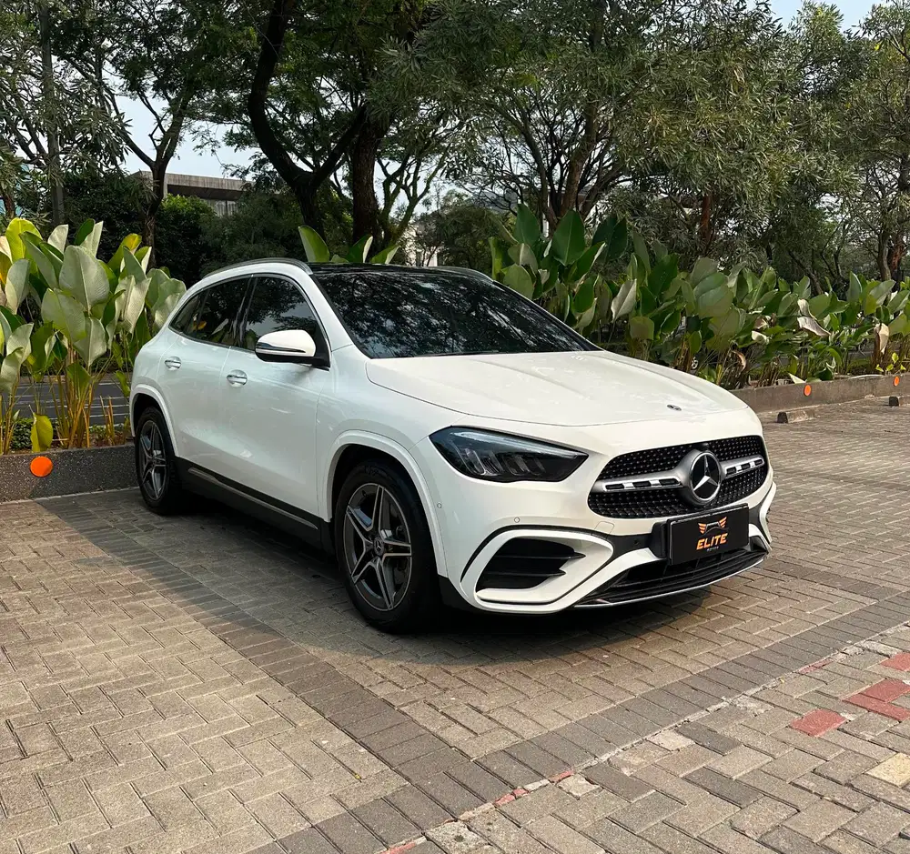 {ODO 6RB} Merc Benz GLA 200 AMG 2024