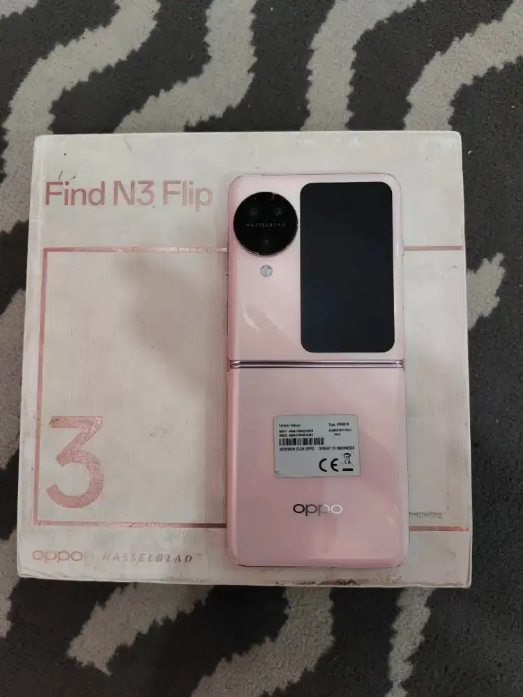 Oppo Find N3 Flip 12/256 Fullet Minus Layar