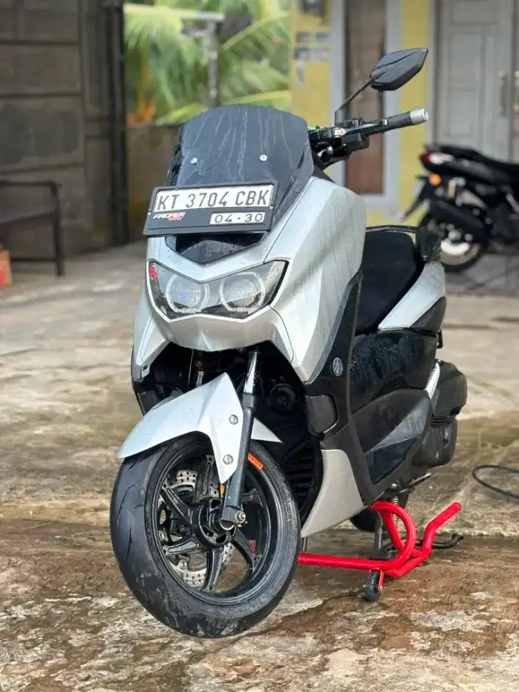 Dijual motor yamaha Nmax (harga Rp 20.000.000 nego)