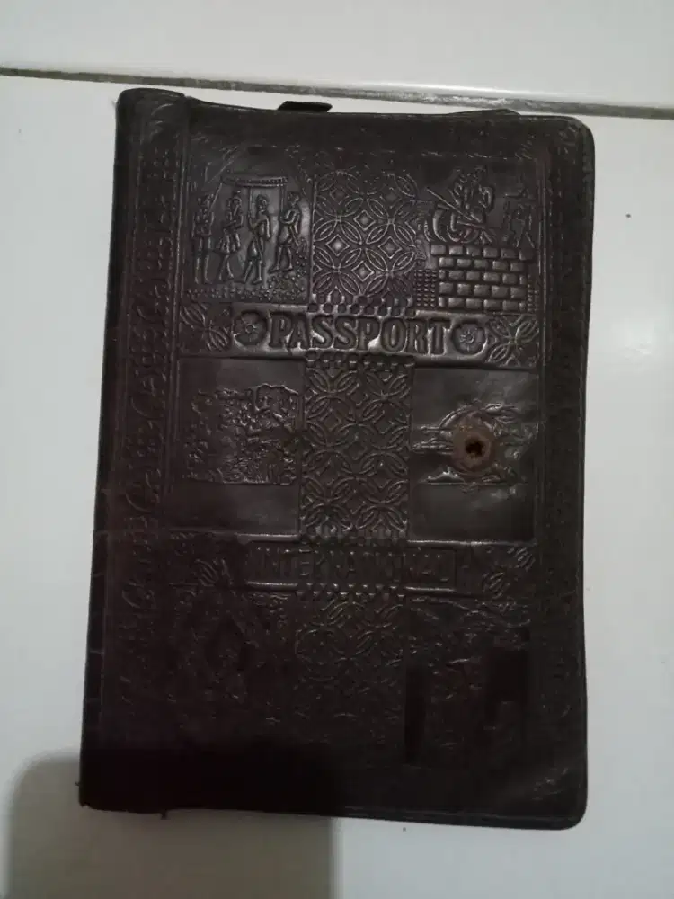 Dompet kulit jadul buat koleksi