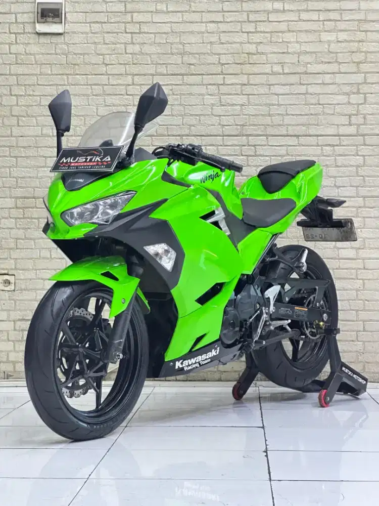 READY‼️ KAWASAKI NINJA 250 FI 2018 MULUS WARNA FAVORIT HIJAU