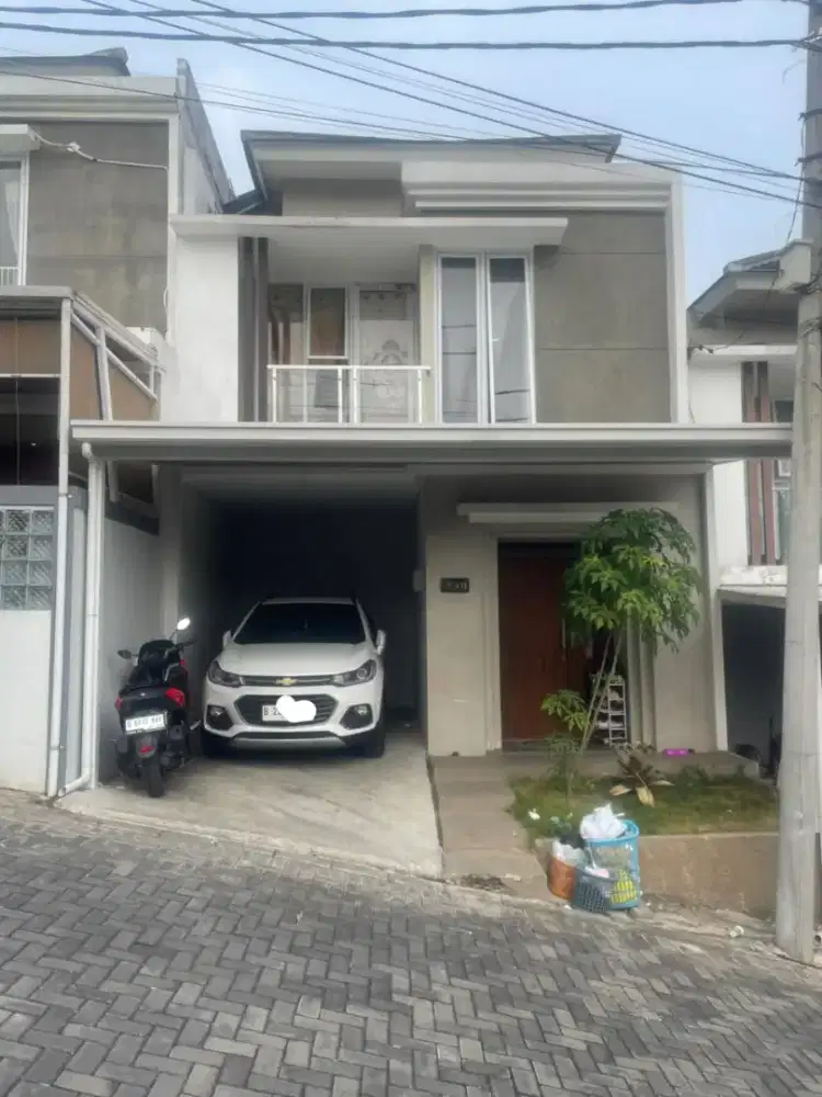 Take Over Rumah Cluster Mewah One system Gate Pemandangan Gunung