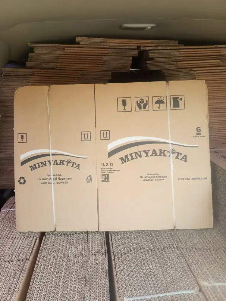 Kardus/karton gress