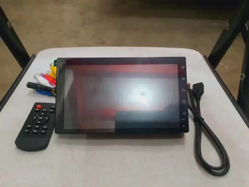 Head Unit Android Mobil 7inch Atau 9inch
