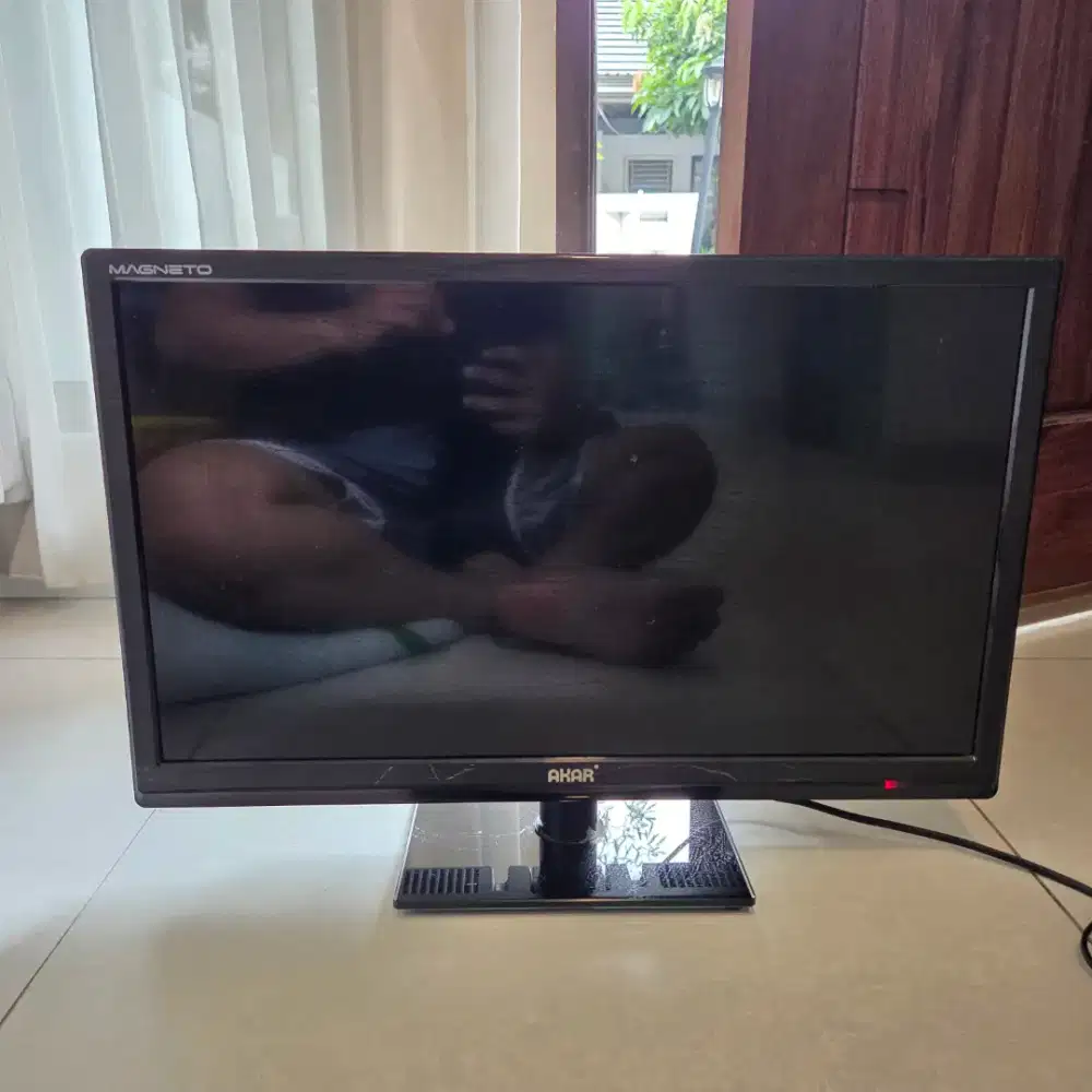 ​[SECOND]LED TV/Monitor Komputer AKARI 24 (LE-24P57) - Magneto Series