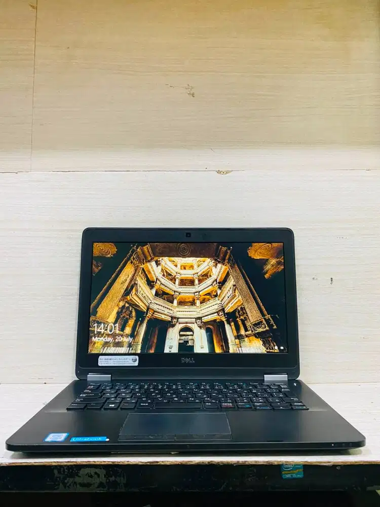 Dell Latitude E7270 Intel core I5 Gen 6 Ram 8GB SSD 128GB