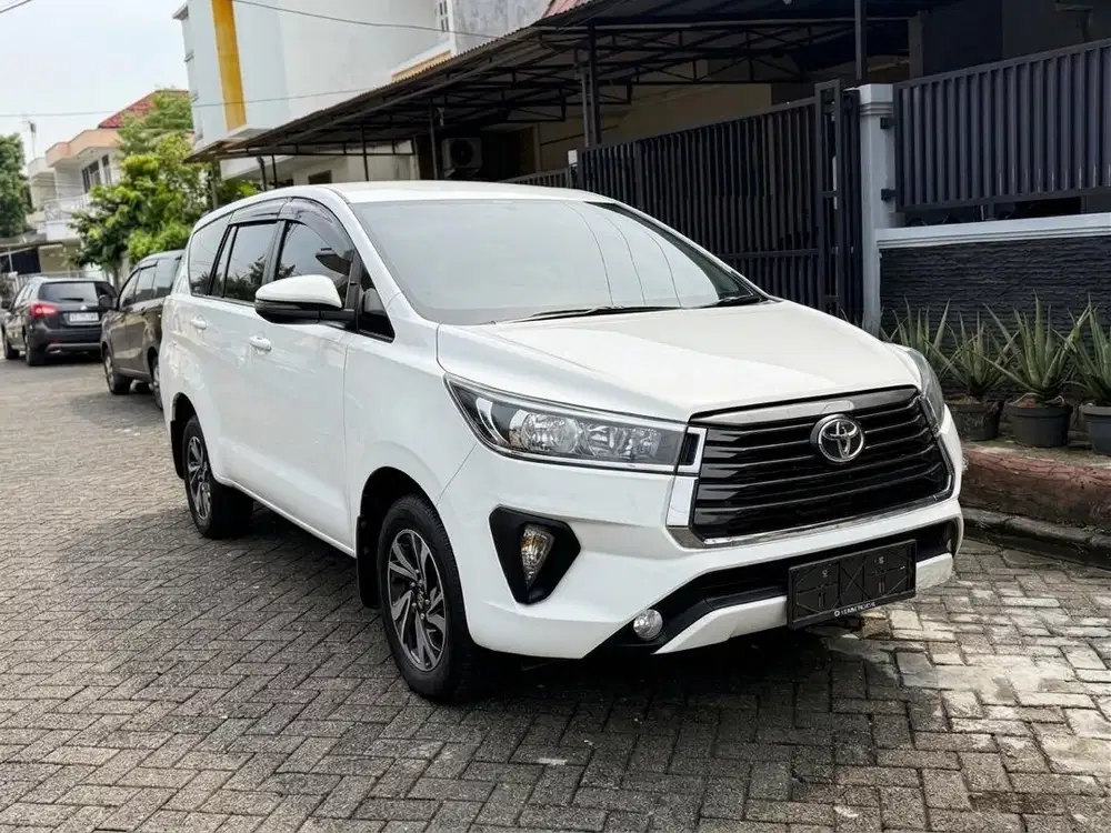 Toyota kijang innova 2.4 tipe g diesel matic th 2025 warna putih
