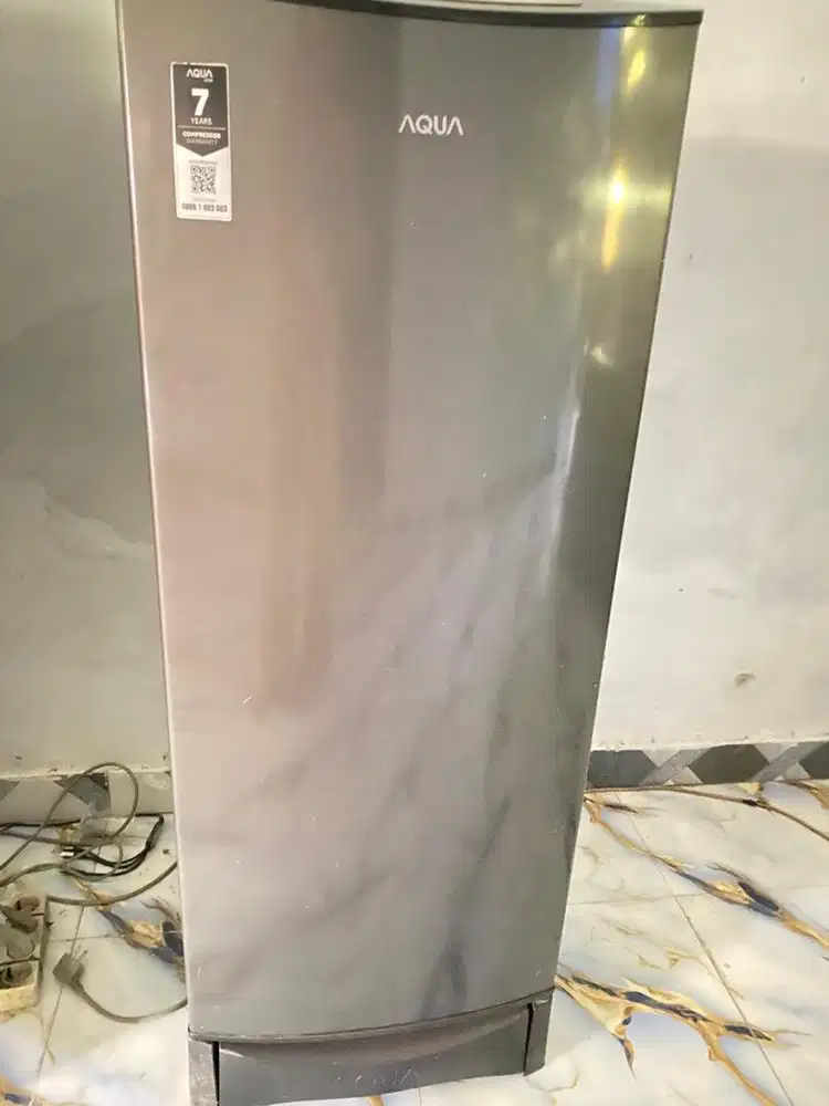 dijual kulkas 1pintu