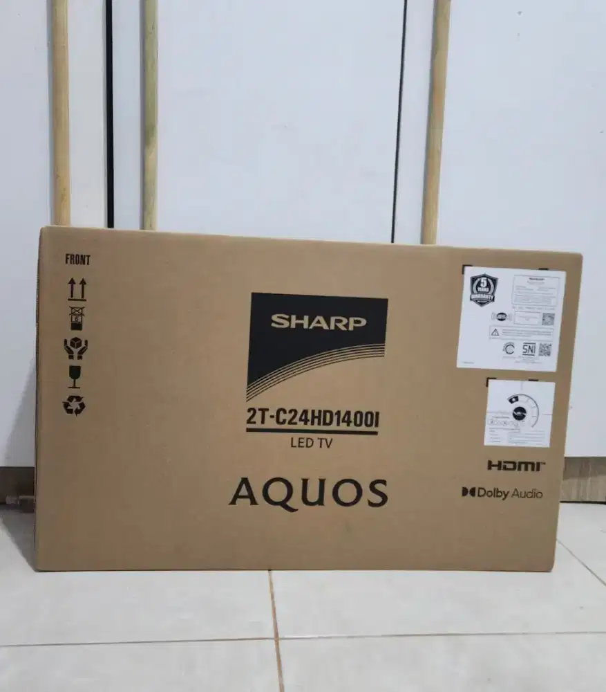TV LED digital Sharp Aquos 24inch