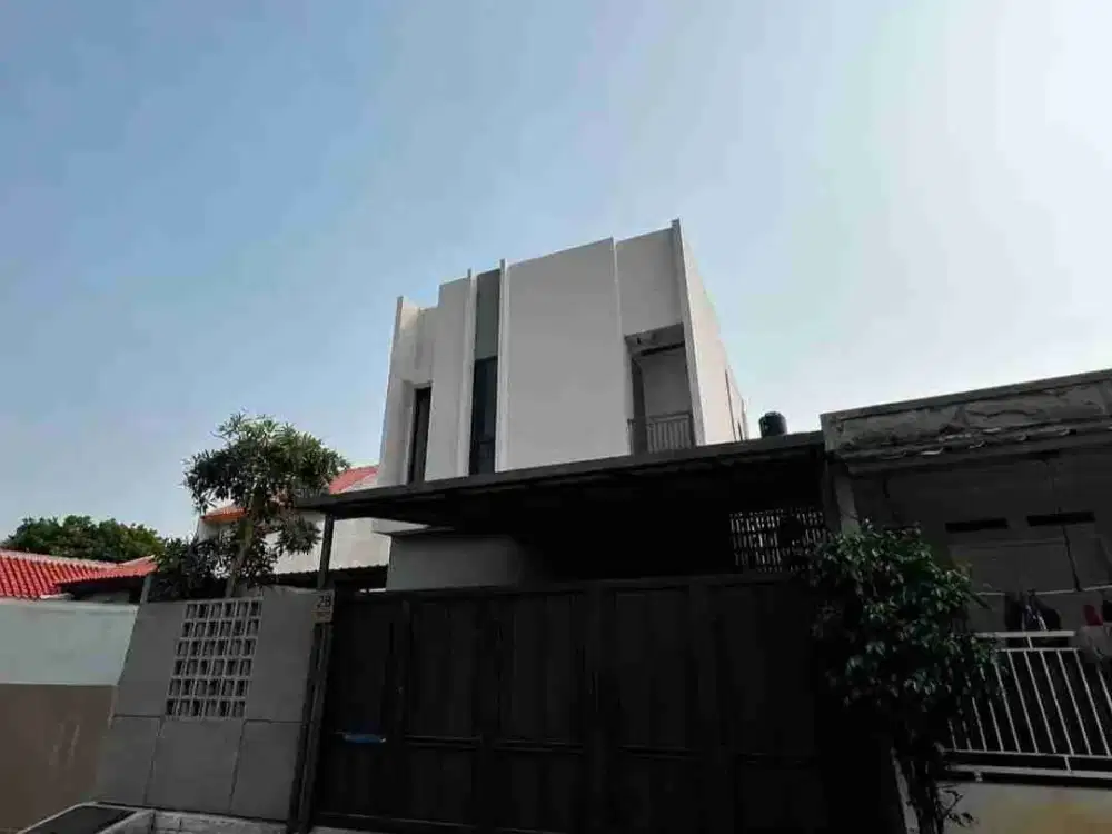 Di jual Rumah Cepat larangan Ciledug Pinggir jalan strategis