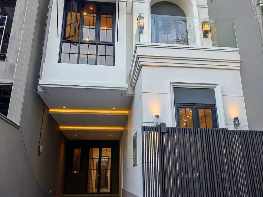 Dijual Rumah Manyar Indah
